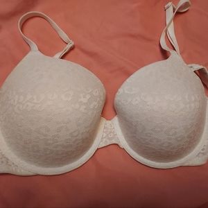 Victoria secret pink bra 36D